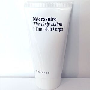 $10🌟 Necessaire The Body Lotion